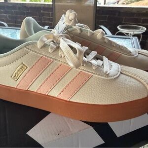 NWT Adidas Women's Pink and Cream